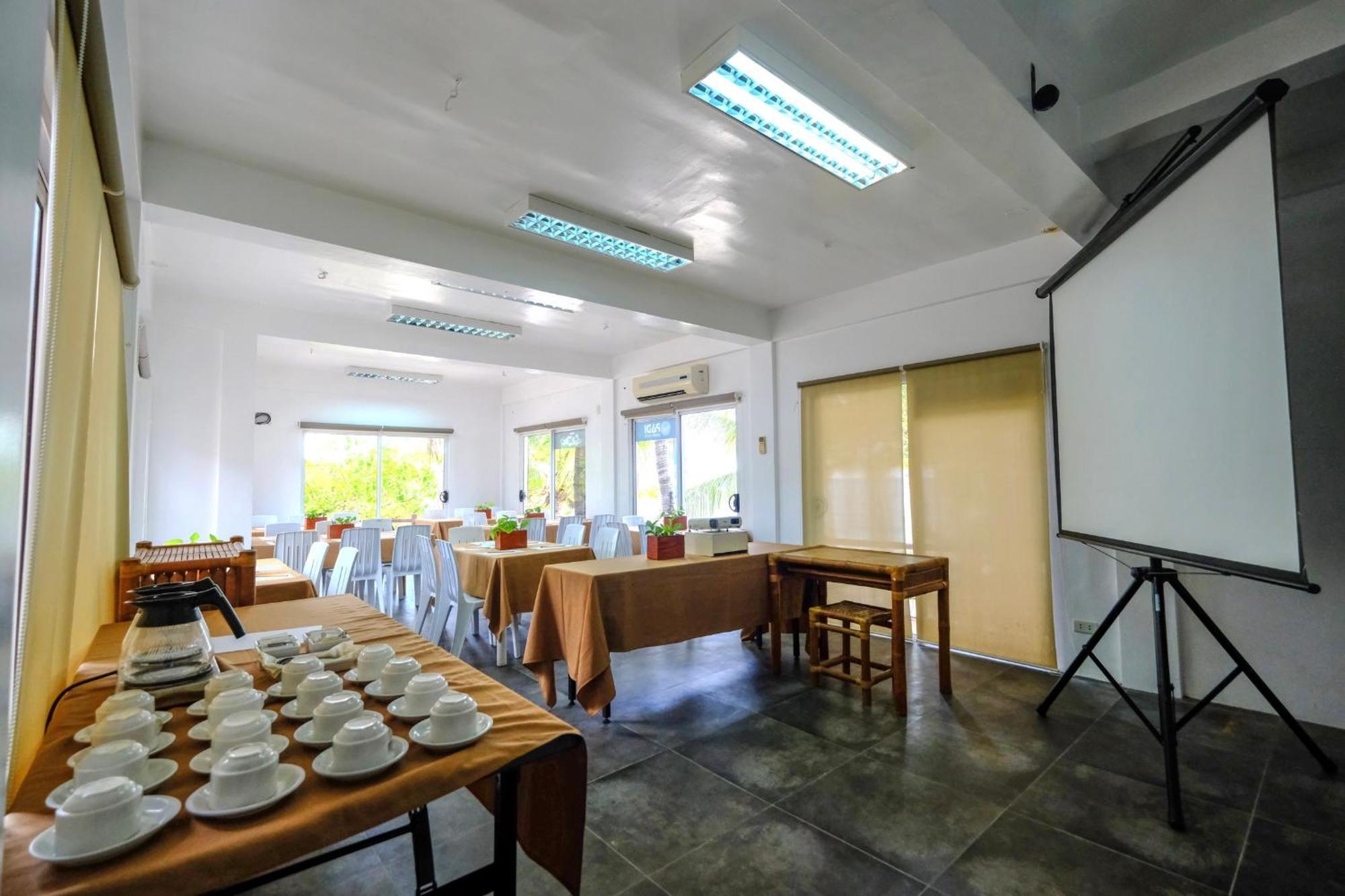 Malapascua Exotic Island Dive Resort Daanbantayan Exterior photo